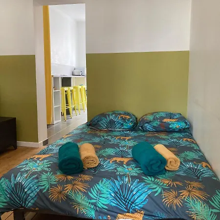 Apartment T2 Quartier St-jacques / Proche Tramway *