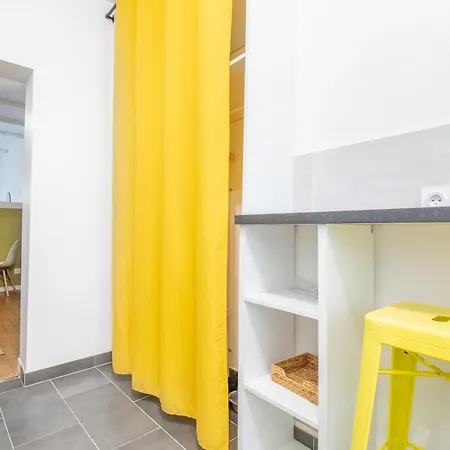 T2 Quartier St-jacques / Proche Tramway Apartment Nantes