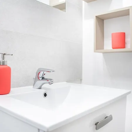 T2 Quartier St-jacques / Proche Tramway Apartment Nantes